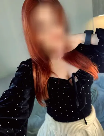 Catriona, 26