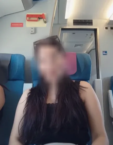 Charlotte, 37